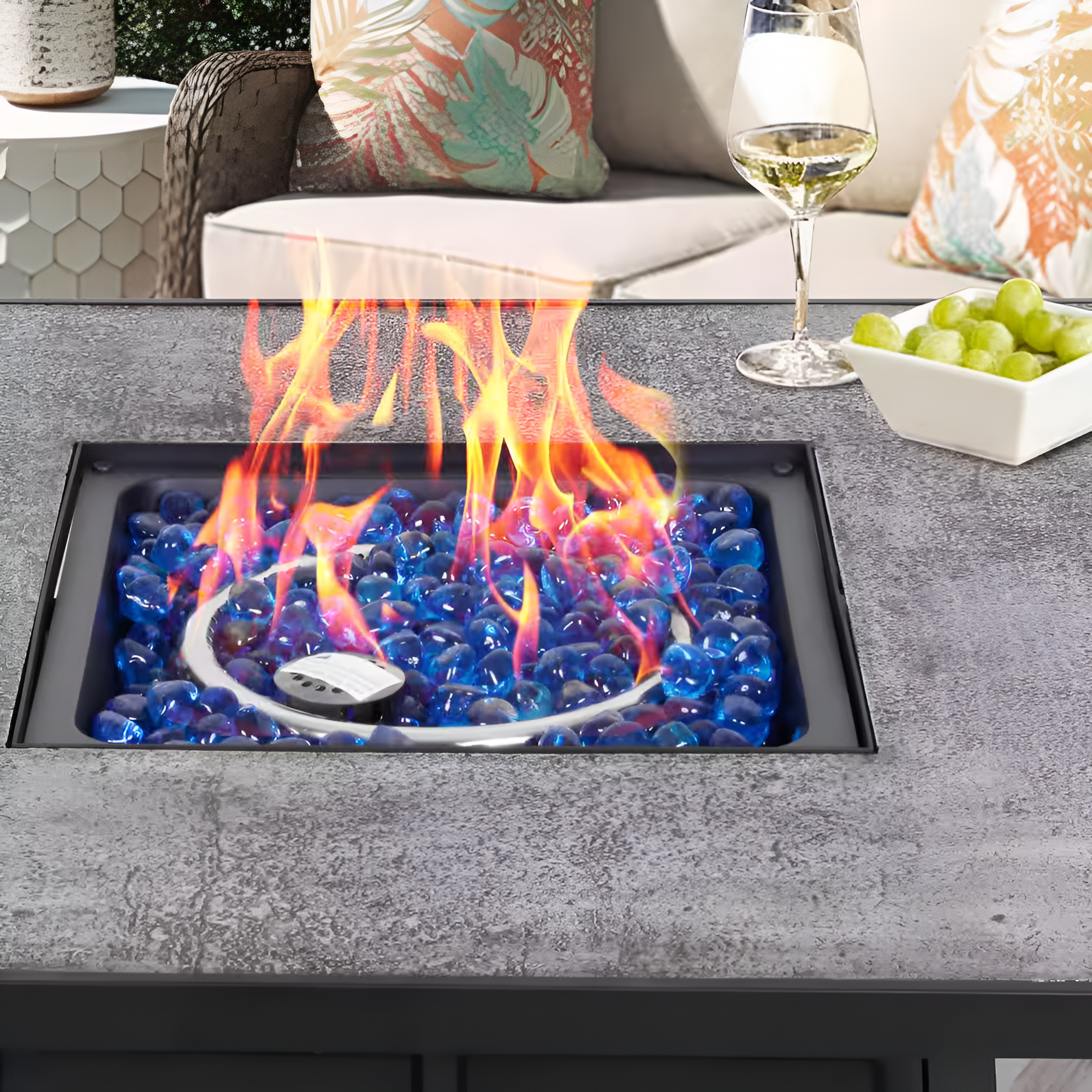 32 In. 40,000BTU Fire Pit Propane Gas Fire Pit Table Square Tabletop