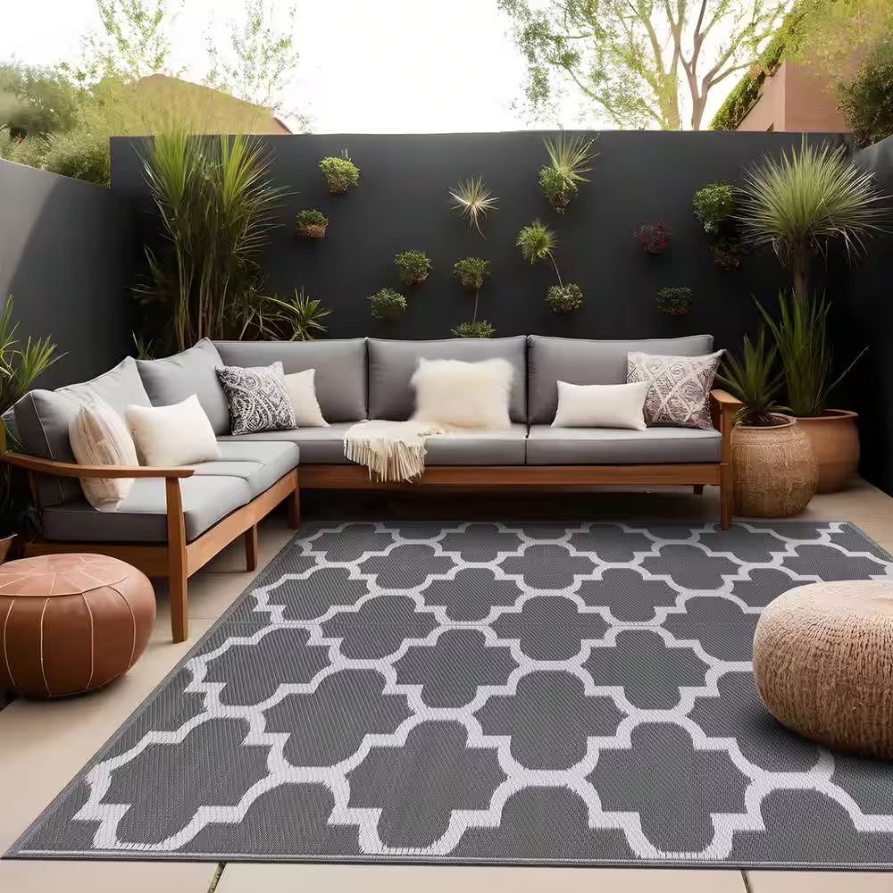 6 X 9 Grey White Lightweight Moroccan Trellis Reversible Plastic Indoor Outdoor Area Rug