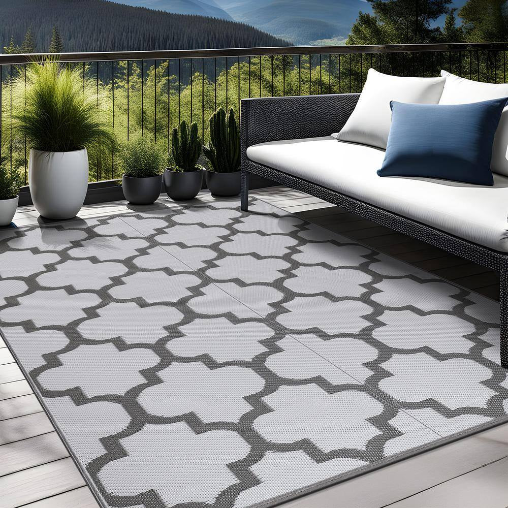 6 X 9 Grey White Lightweight Moroccan Trellis Reversible Plastic Indoor Outdoor Area Rug
